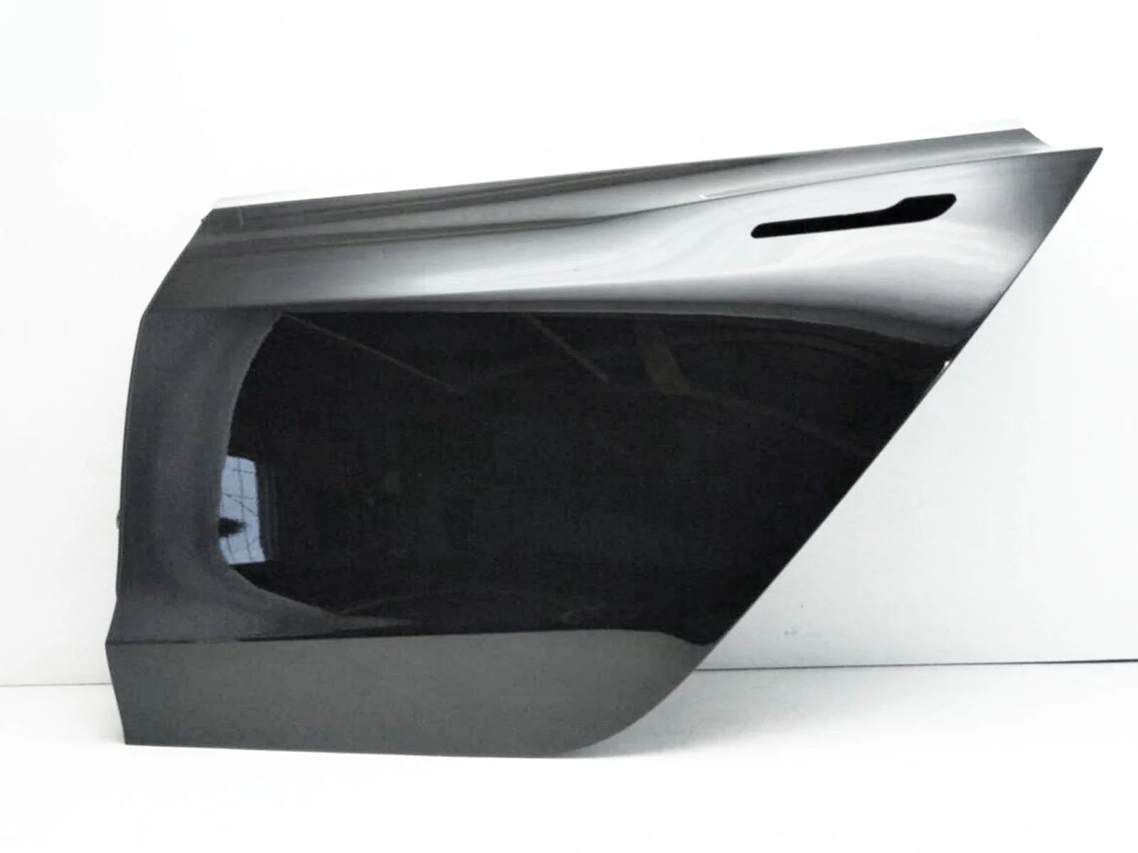 Rear door LH